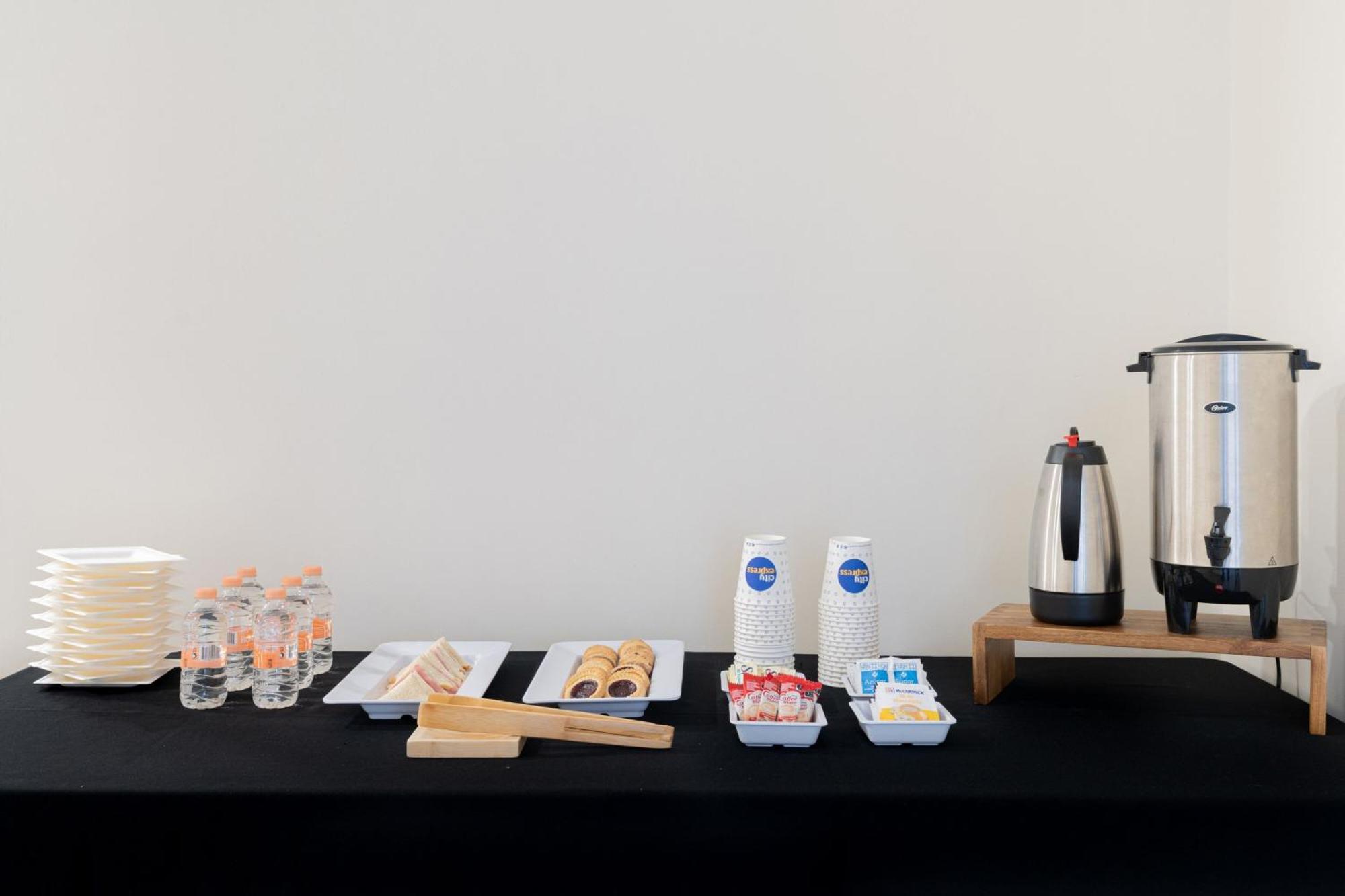 City Express Junior By Marriott Aguascalientes Centro Exterior foto